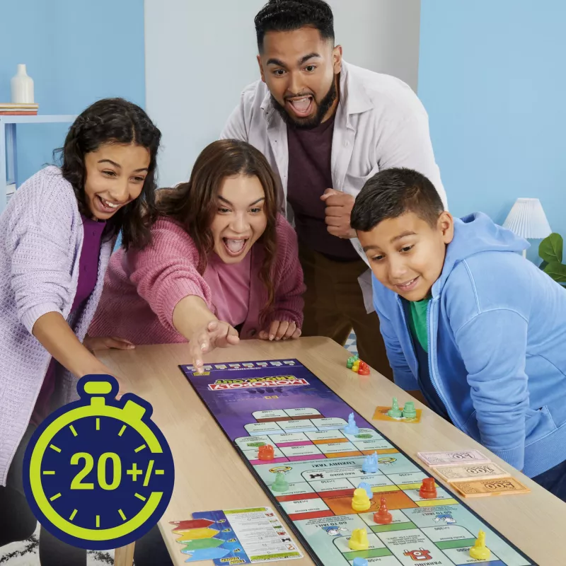 Monopoly Knockout ģimenes ballīšu spēle, ātras galda spēles vecumam no 8 gadiem, 2–8 spēlētājiem, 20 min.