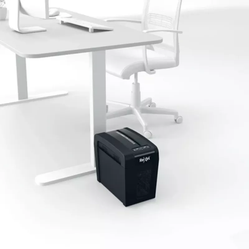 Rexel Secure X6-SL Whisper-Shred šķērsgriešanas papīra smalcinātājs P4