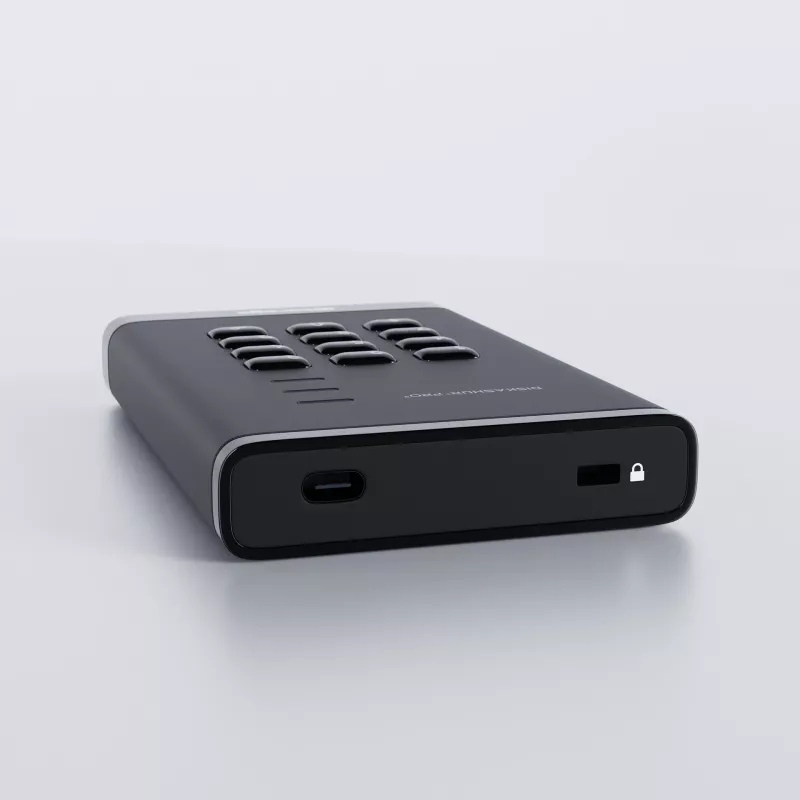 iStorage diskAshur PRO3 SSD 256 bitu 2 TB FIPS 140-3 3. līmenis, 2 TB, 2,5 collu, USB Type-A / USB Type-C, 3.2 Gen 1 (3.1 Gen 1), 448 MB/s, melns