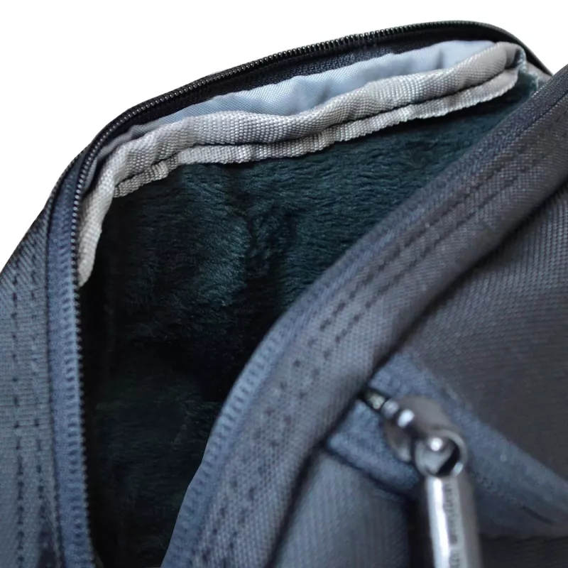 Techair TAUBP005v3 12-14,1 collu portreta plecu soma, somas tips “ielādējama no augšas”, 35,8 cm (14,1 colla), plecu siksna, 470 g