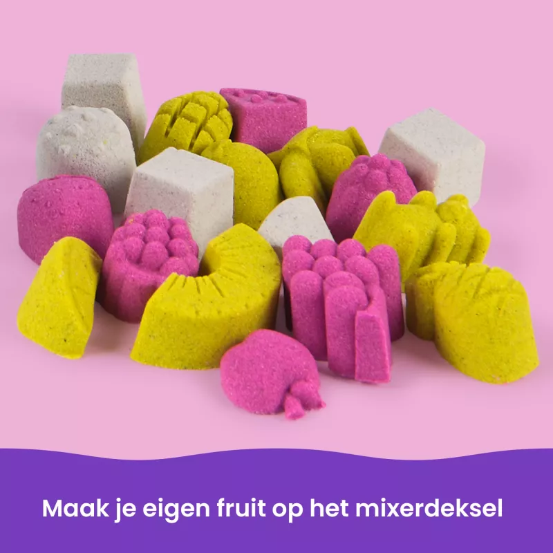 Kinetic Sand, Smoothie Mixer rotaļu komplekts, Lieldienu groziņa pildījums, ietver 14 oz formējamas rotaļu smiltis, instrumentus un saldējuma formiņu, rotaļu pārtikas rotaļlieta