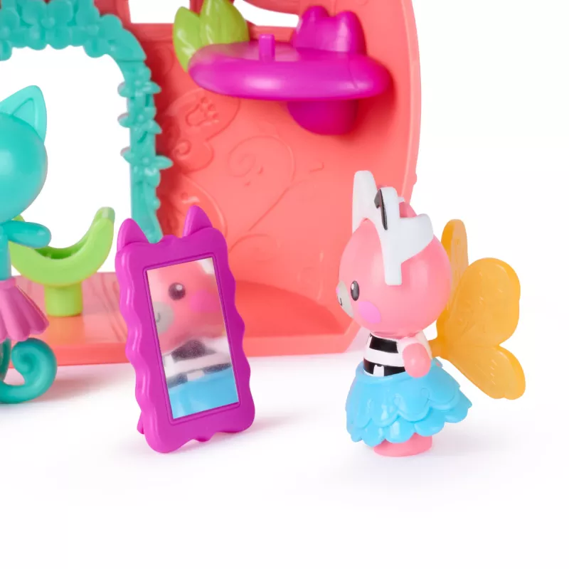 Gabby's Dollhouse Fairylandia, Kitty Fairy’s Flutter-riffic Playset ar 12 daļām un ekskluzīvu Flutter-riffic gredzenu, bērnu rotaļlietas meitenēm un zēniem no 3 gadu vecuma
