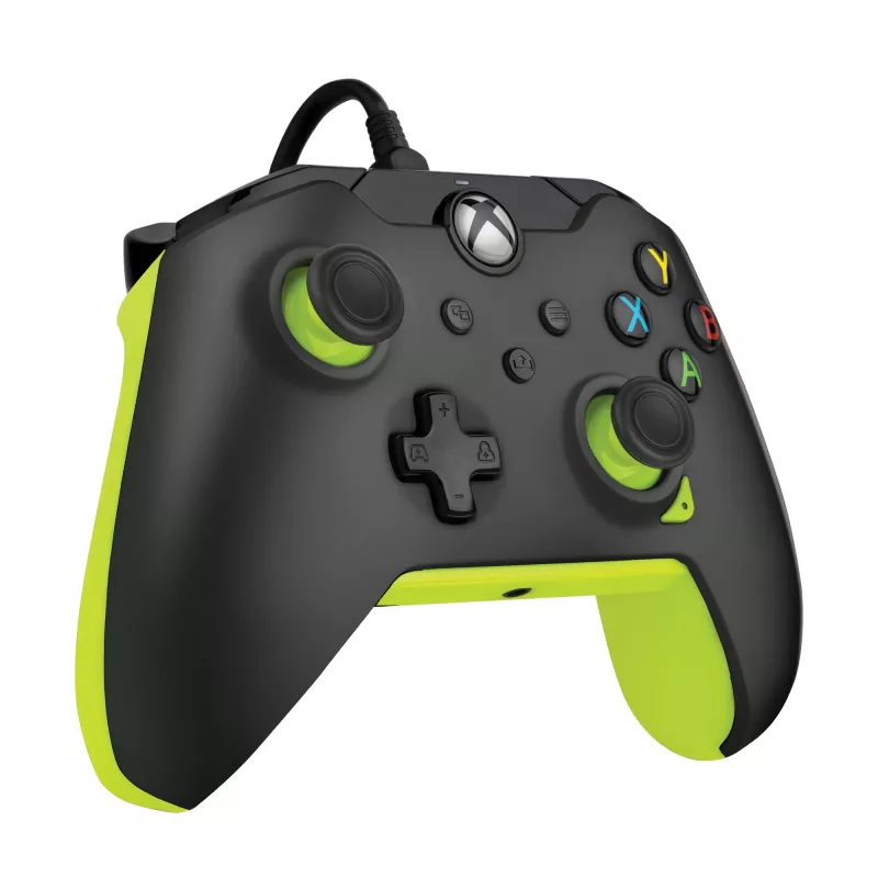 Vadu PDP spēļu kontrolieris Electric Melns Xbox Series X|S, Xbox One un Windows — USB-C, 2,43 m kabelis, D-spilventiņš, Izvēlnes/Dalīšanās/Skata pogas