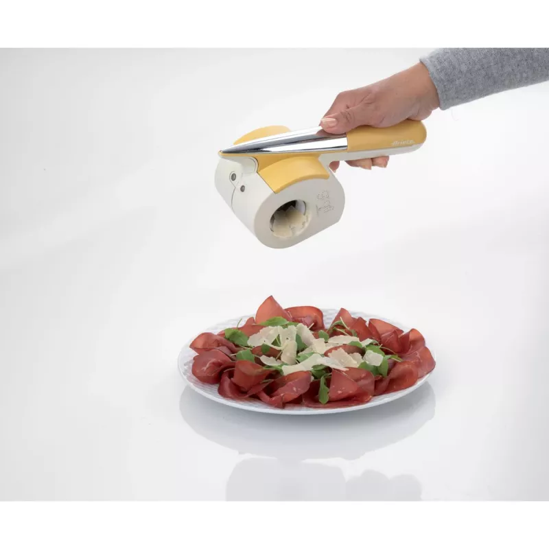 Ariete 457 Gratì Waterproof - ūdensizturīga elektriskā rīve - bezvada - mazgājama zem tekoša ūdens - 2 nerūsējošā tērauda veltņi - balta un dzeltena