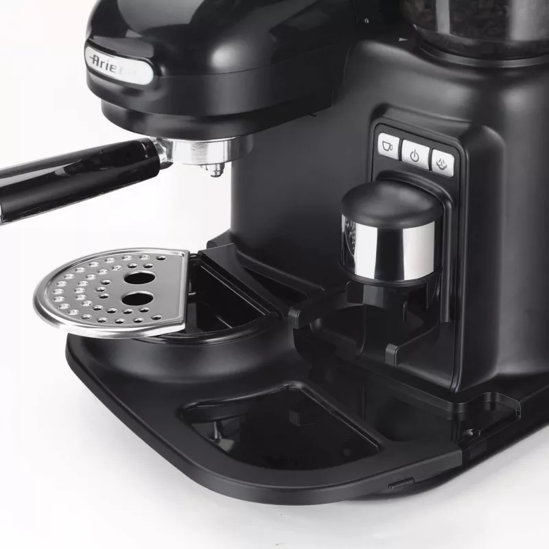 Ariete 1318 Moderna Espresso automāts ar iebūvētu kafijas dzirnaviņu, kafijas pupiņām un maltai kafijai, piena putotājs kapučīno pagatavošanai, 1 un 2 tasīšu filtri, 1080 W, 800 cc, melna