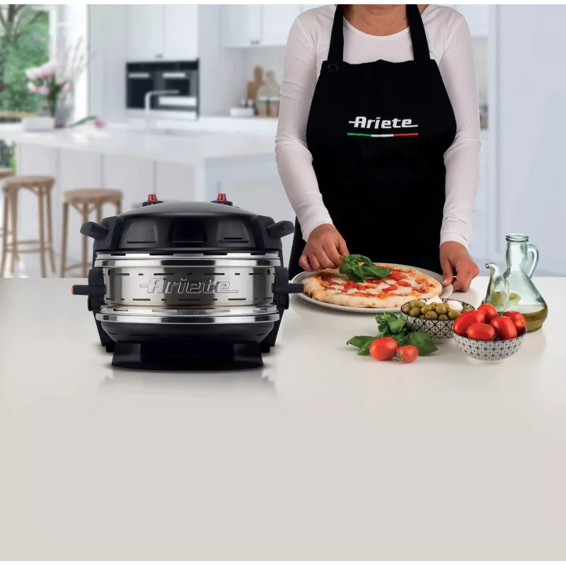 Ariete 927 Pizzeria, dubultā picas krāsns, 2 picas 4 minūtēs, 2300 W, 2 ugunsizturīgi akmeņi, 2 termostati, diametrs 32 cm, 5 cepšanas līmeņi, 2 nerūsējošā tērauda lāpstiņas, sarkana