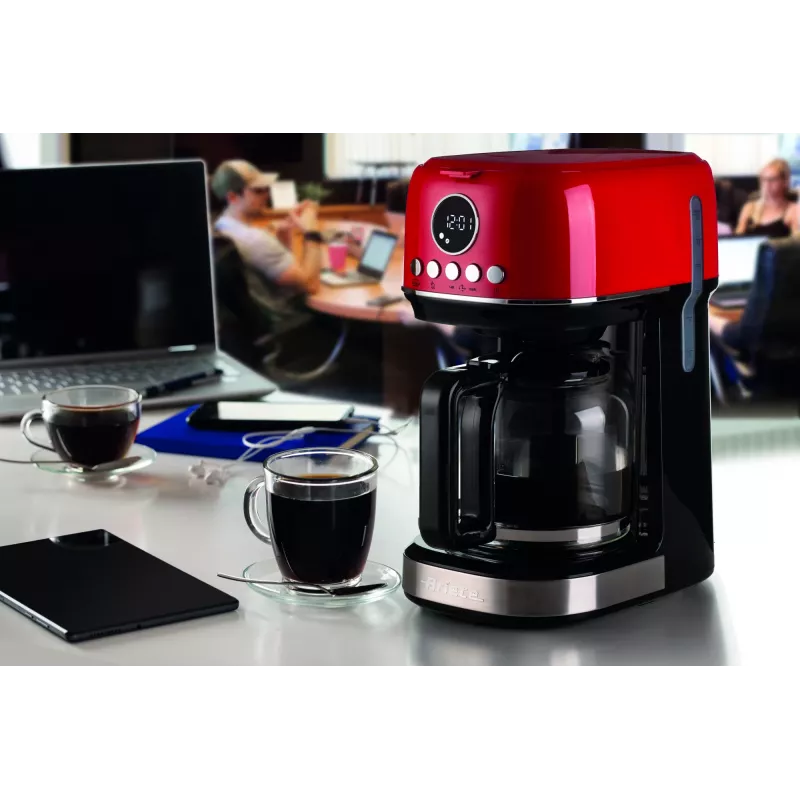 Ariete 1396/00 pusautomātiskais pilienveida kafijas automāts 1,5 l