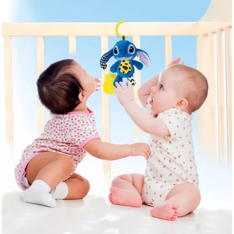 Clementoni Disney Baby Stitch Soft Rattle mazuļa iekaramā rotaļlieta