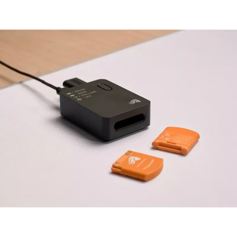 Glorious Gaming Model O3 Wireless spēļu pele - InfinitePlay maināmo bateriju sistēma, 8k aptaujas frekvence, 130M klikšķu optiskie slēdži, īpaši viegla 66 g, 30K DPI optiskais sensors, RGB - melna