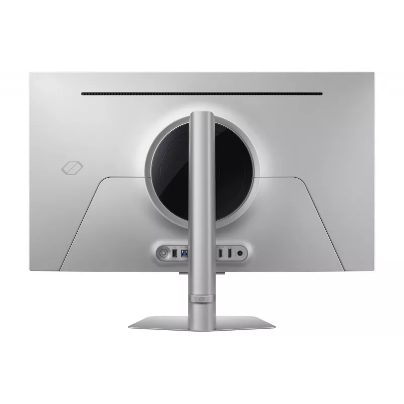 Samsung G81SF datora monitors 81,3 cm (32 collas) 3840 x 2160 pikseļi 4K Ultra HD OLED sudraba