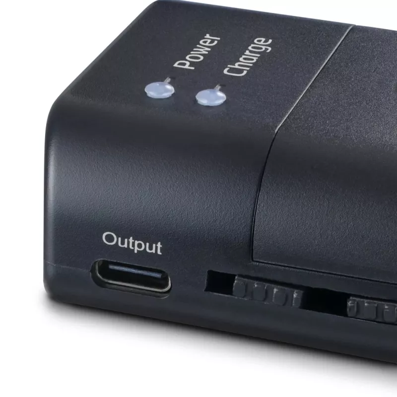 Bateriju lādētājs HAMA 00081390 digitālo kameru baterijām — USB, saderīgs ar Li‑Ion un NiMH, 5 V ieeja