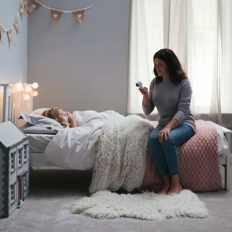 Braun BNT400 bezkontakta Baltas Pierei