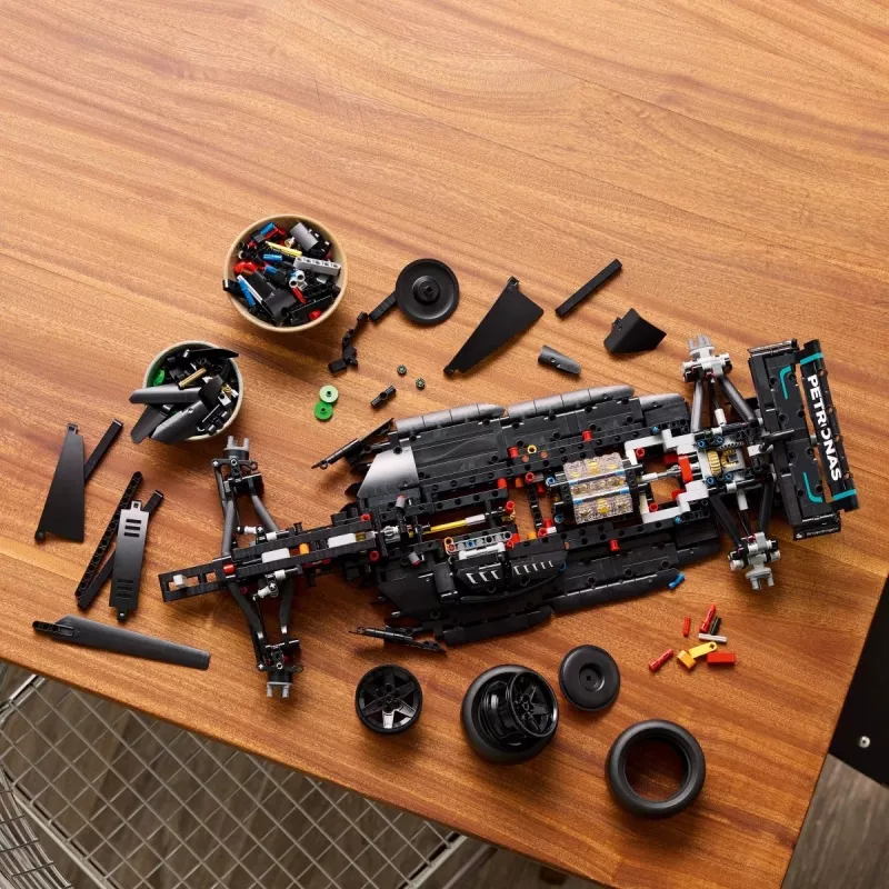 LEGO TECHNIC 42171 Mercedes-AMG F1 W14 E Performance