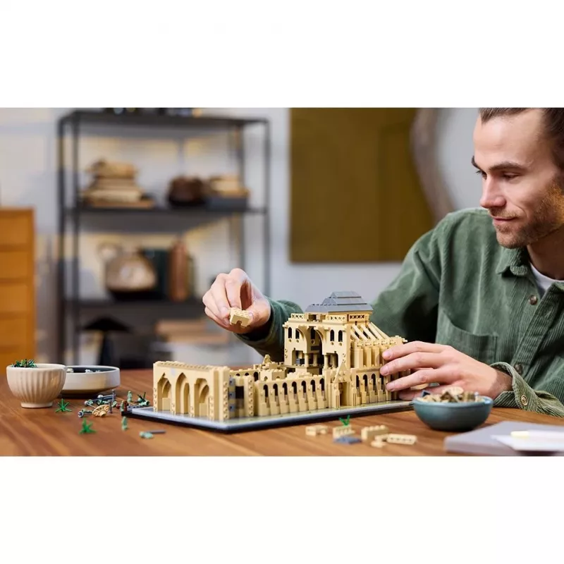 LEGO ARCHITECTURE 21061 Parīzes Dievmātes katedrāle