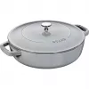 Dziļa panna ar vāku STAUB 28 cm 40511-470-0