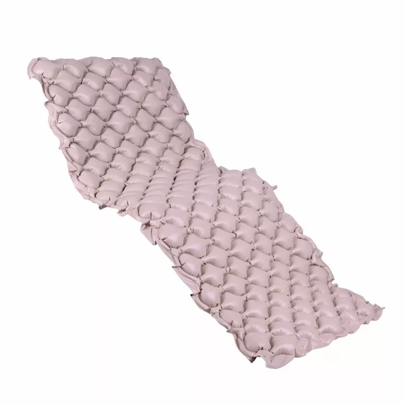Pretizgulējumu burbuļmatracis ActionMed M100AM ar mainīgu spiedienu, viens PVC matracis 192×82×7 cm, maks. lietotāja svars 135 kg