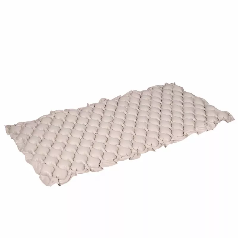 Pretizgulējumu burbuļmatracis ActionMed M100AM ar mainīgu spiedienu, viens PVC matracis 192×82×7 cm, maks. lietotāja svars 135 kg