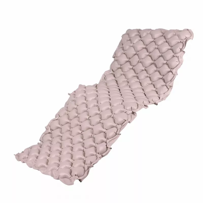Pretizgulējumu burbuļmatracis ActionMed M100AM ar mainīgu spiedienu, viens PVC matracis 192×82×7 cm, maks. lietotāja svars 135 kg