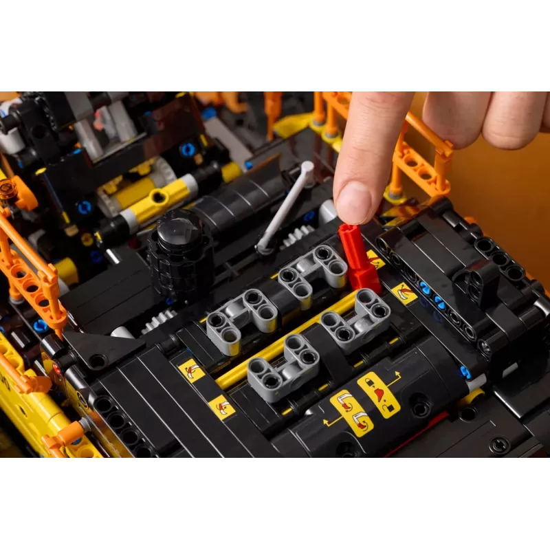 LEGO TECHNIC 42215 Volvo EC500 hibrīdekskavators