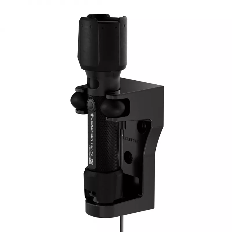 LED Lenser P5R Pro rokas uzlādējams LED lukturītis, melns, modelis 503101
