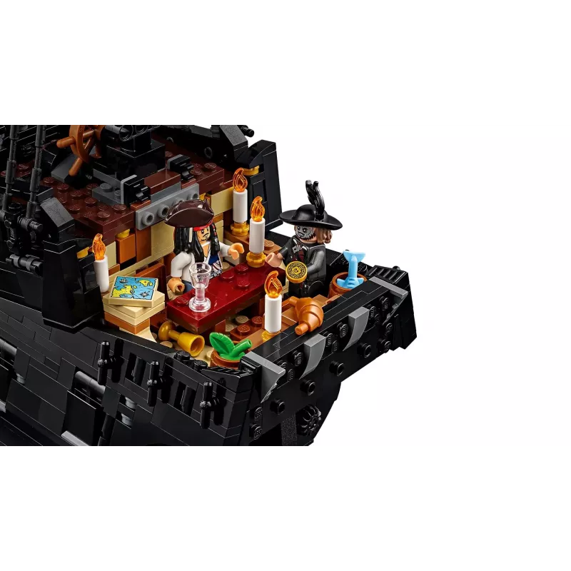 LEGO ICONS 10365 Kapteinis Džeks Sparrow pirātu kuģis
