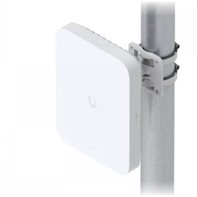 Ubiquiti UniFi 5G Max Outdoor 5G DL līdz 3,6 Gbit/s, 4G DL līdz 1,6 Gbit/s, 1x 2.5G LAN, IPX6 laikapstākļu aizsardzība