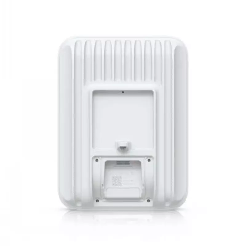 Ubiquiti UniFi 5G Max Outdoor 5G DL līdz 3,6 Gbit/s, 4G DL līdz 1,6 Gbit/s, 1x 2.5G LAN, IPX6 laikapstākļu aizsardzība