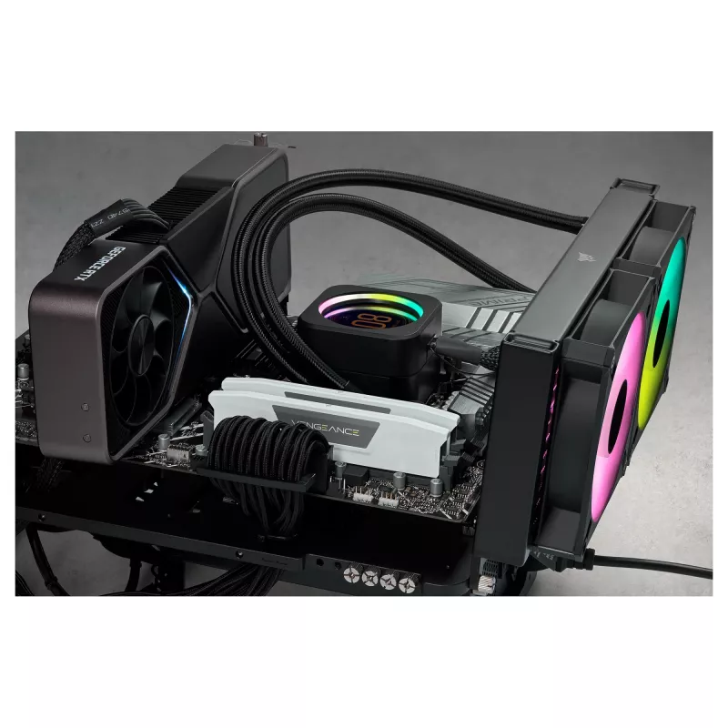 Corsair Vengeance 32GB (2x16GB) DDR5 6400MHz CL36 galddatora atmiņas komplekts - balts