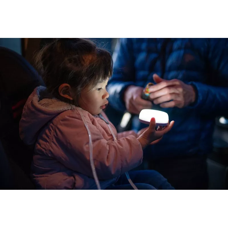 Ar baterijām darbināms kempinga lukturis Ledlenser Kidcamp6 — LED RGB, 60 lm, AAA, ABS korpuss, 95 g