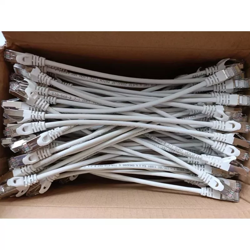komutācijas kabelis Equip Cat.6 S/FTP RJ-45 0.25m balta