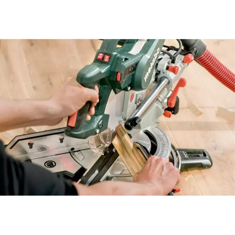 Metabo KGSV 72 XACT SYM zāģis