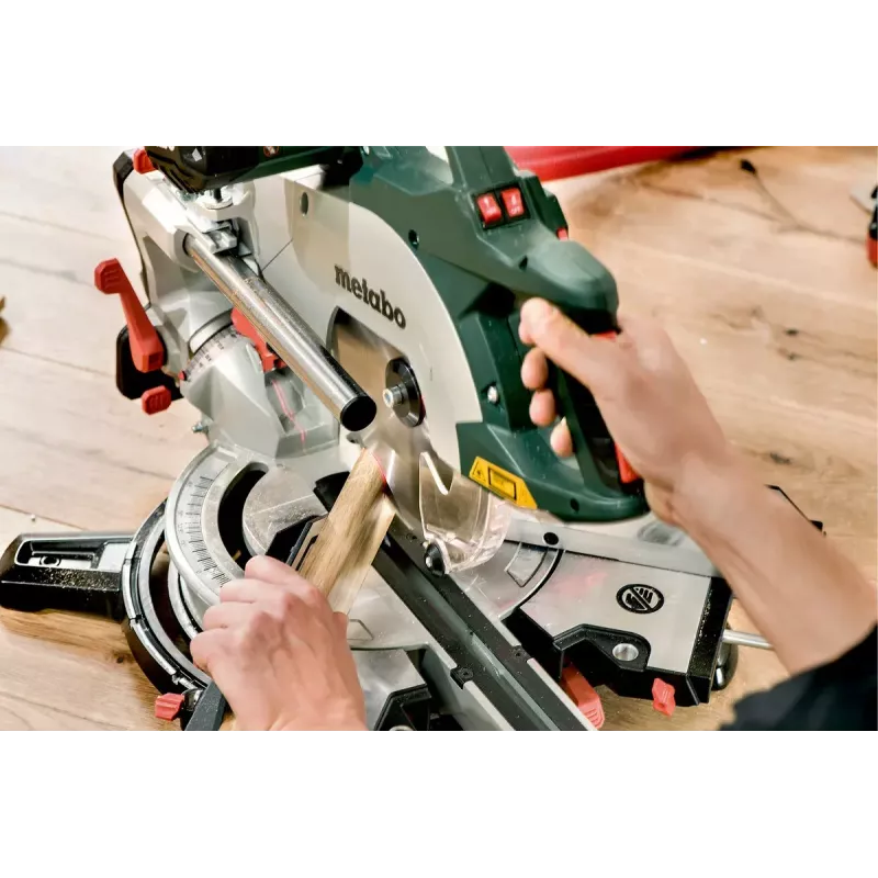 Metabo KGSV 72 XACT SYM zāģis