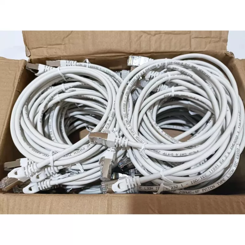 Tīkla kabelis Equip Cat.6 S/FTP komutācijas kabelis RJ-45 1m Balts