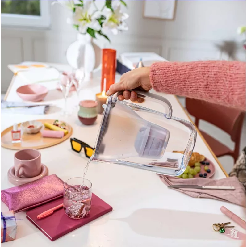Ūdens filtra krūze BRITA Style Essential XL ar MAXTRA PRO Pure Performance kasetnēm (3) — balta