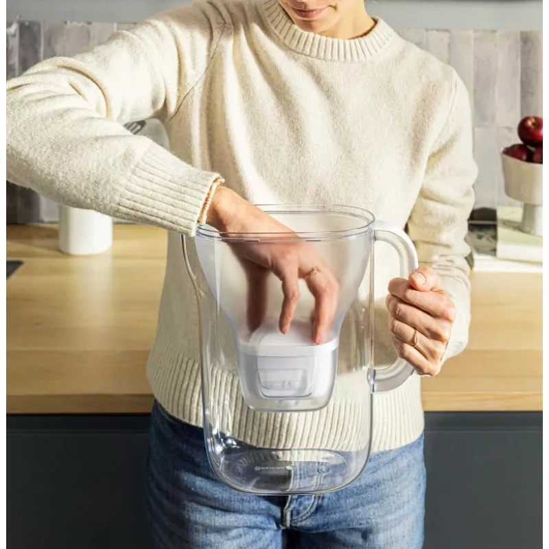 Ūdens filtra krūze BRITA Style Essential XL ar MAXTRA PRO Pure Performance kasetnēm (3) — balta