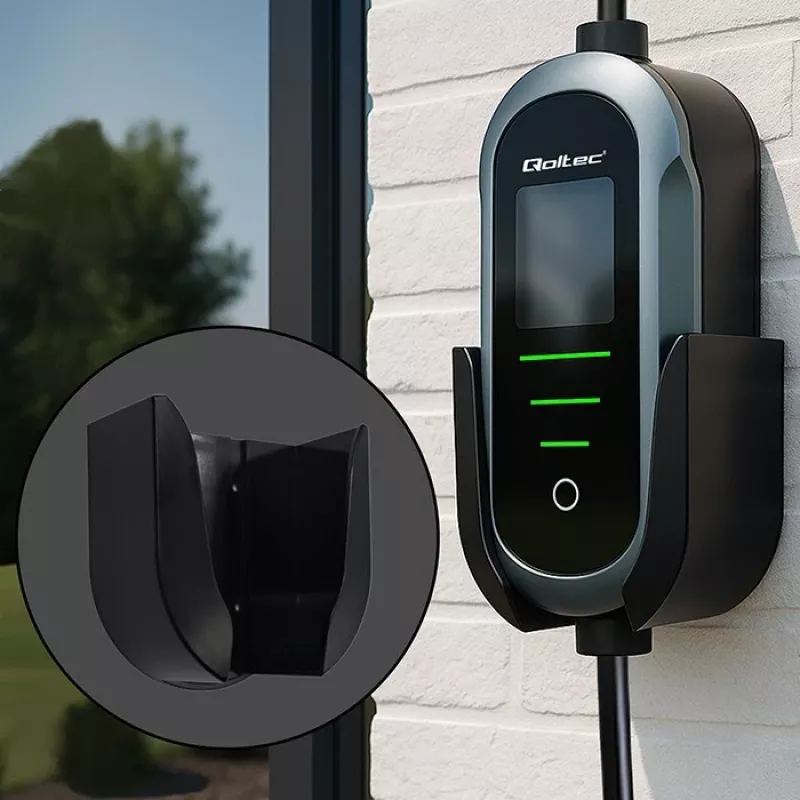 Pie sienas stiprināms elektroauto lādētājs QOLTEC 7 kW 230V CEE 32A ar Wi‑Fi un LCD (modelis 52721)