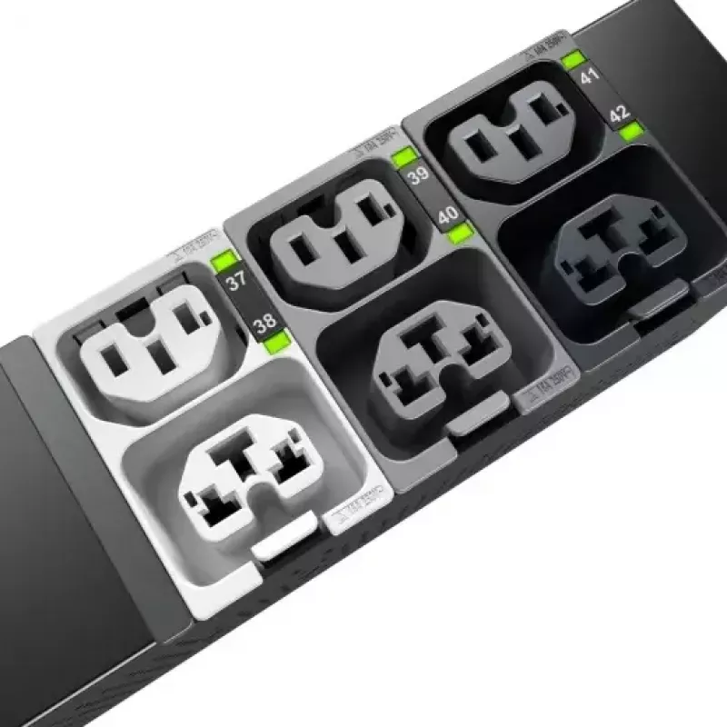 PDU APC NetShelter Rack Advanced 48 maiņstrāvas rozetes 0U melns