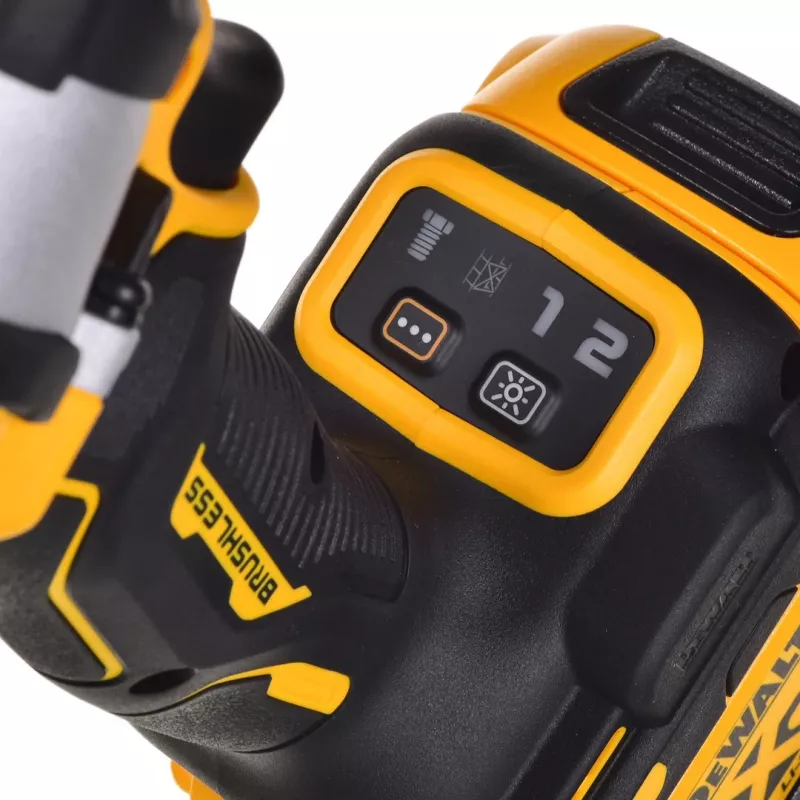 DeWALT 1/2 collu 18V, 5Ah triecienatslēga, Eiropas kontaktspraudnis