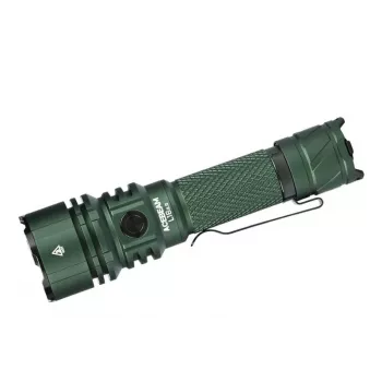 Rokas lukturītis AceBeam L16 2.0 zaļa — uzlādējams 21700 Li‑Ion, 5000 mAh, līdz 2100 lm, IP68, 7 izejas līmeņi