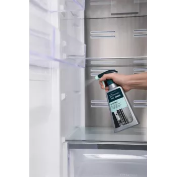 Electrolux ledusskapju tīrīšanas aerosols M3RCS301 — ledusskapja kopšanas aerosols iekšējām virsmām