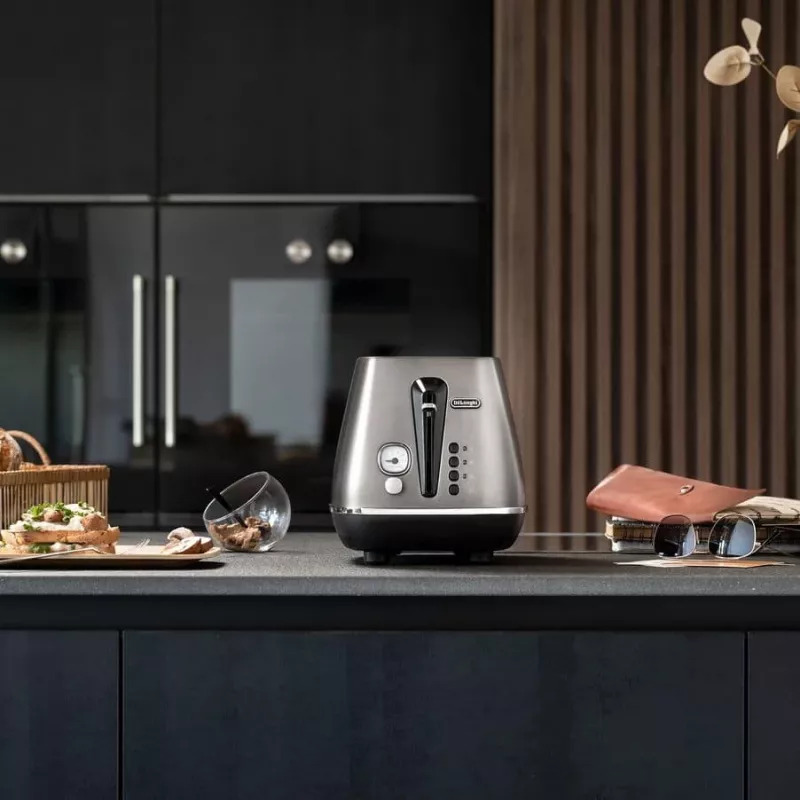 De’Longhi CTIN2103.TB tosteris 2 šķēlēm 900 W Melns