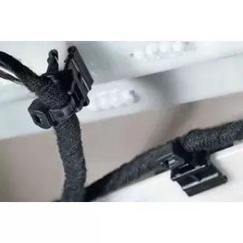 Kabeļu saite Hellermann Tyton T30REC4B poliamīda melna 500 gab. 148mm 3.6mm