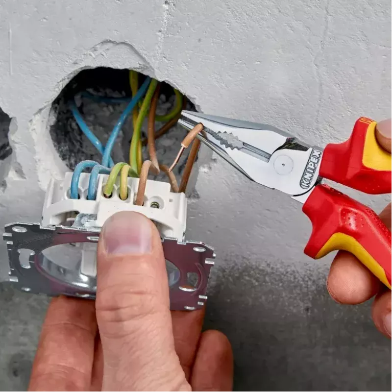 Adatveida knaibles Knipex 08 26 145 T
