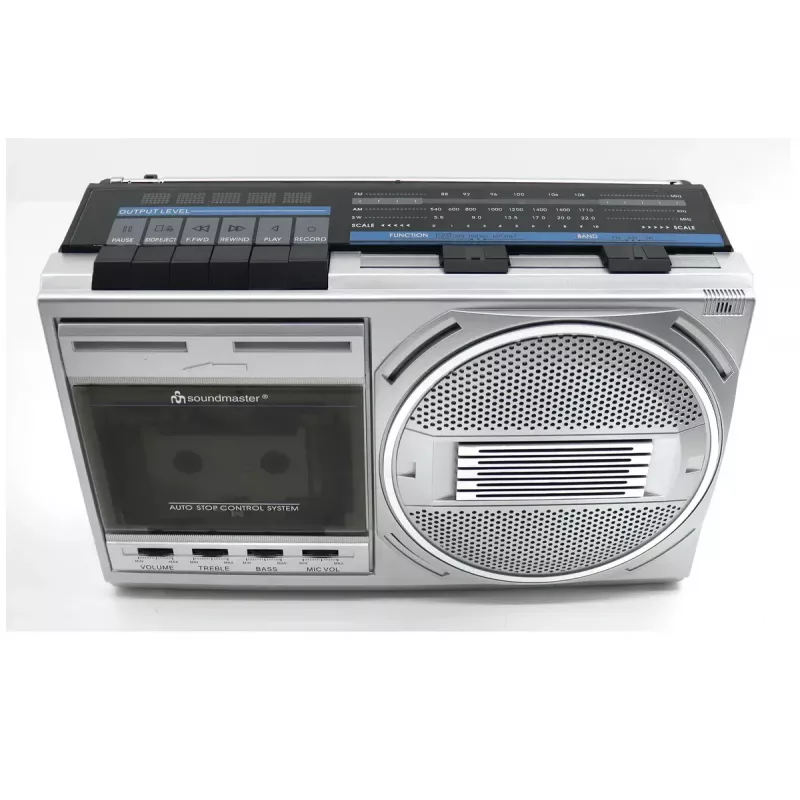 Pārnēsājams kasešu atskaņotājs Soundmaster RR20SI — FM/MW/SW radio, 3 W RMS, 3,5 mm austiņas, melns/sudraba