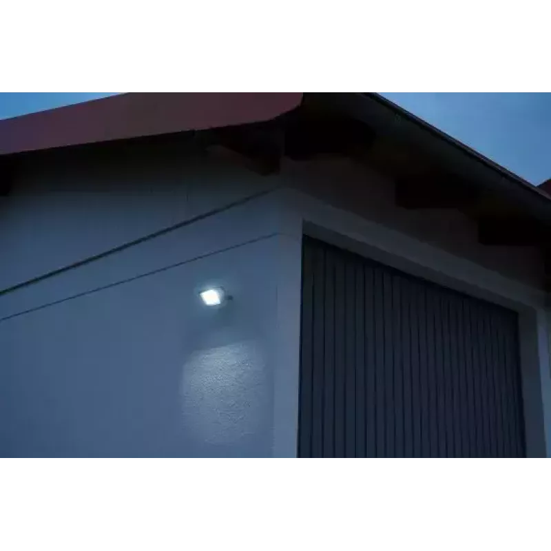 Brennenstuhl 1171250241 melns 20W LED prožektors IP65