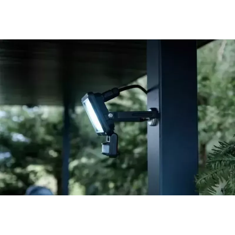 LED prožektors Brennenstuhl JARO 3060 P 20W 2300lm 6500K ar kustību sensoru