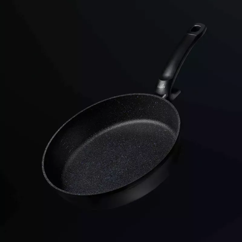 Universāla panna Fissler Adamant Comfort Round 24 cm melna