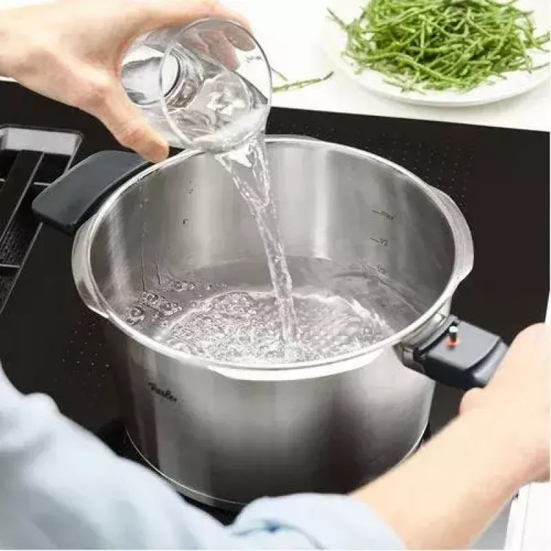 Ātrvārāmais katls Fissler Vitavit Premium 3,5 L nerūsējošais tērauds