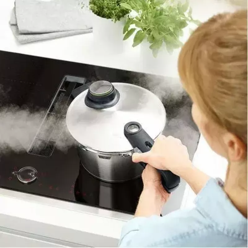 Ātrvārāmais katls Fissler Vitavit Premium 3,5 L nerūsējošais tērauds