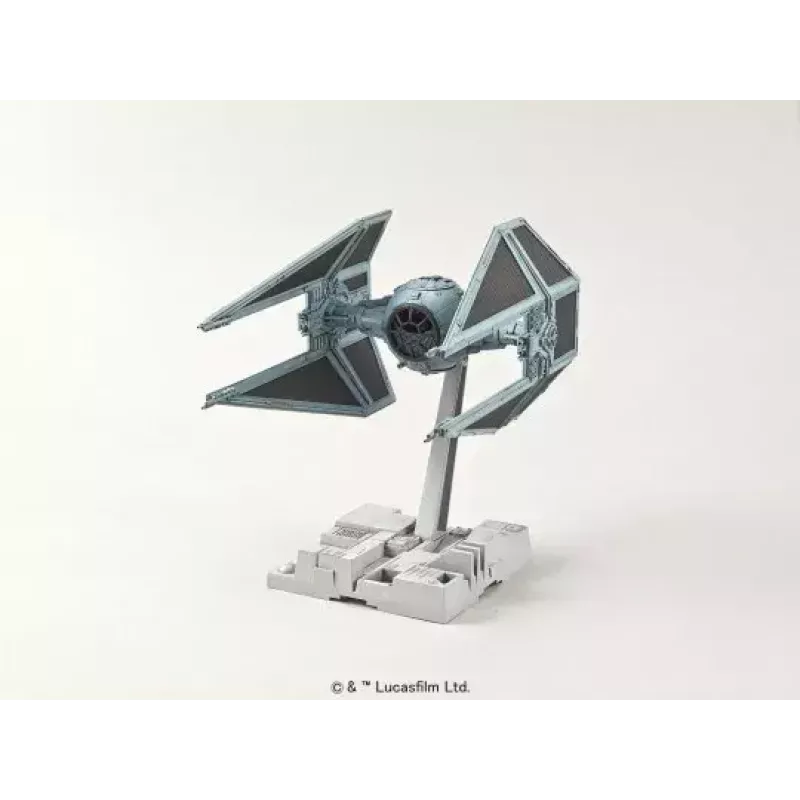 Plastmasas modeļa komplekts REVELL TIE Interceptor mērogā 1:72 – izstāžu modeļa salikšanas komplekts